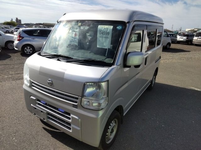 4599 Nissan Clipper van DR17V 2017 г. (LUM Nagoya Nyusatsu)